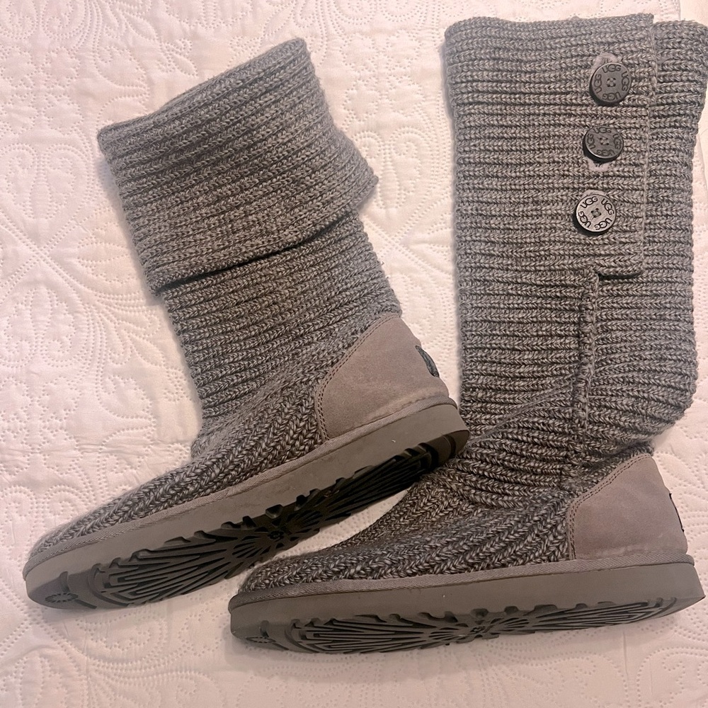 UGG Size 11 crocheted boot